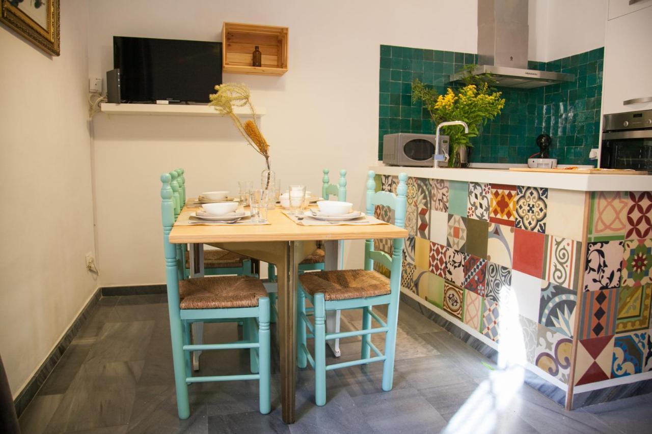 Beautiful Silent Apartment Private Parking Sevilla Buitenkant foto